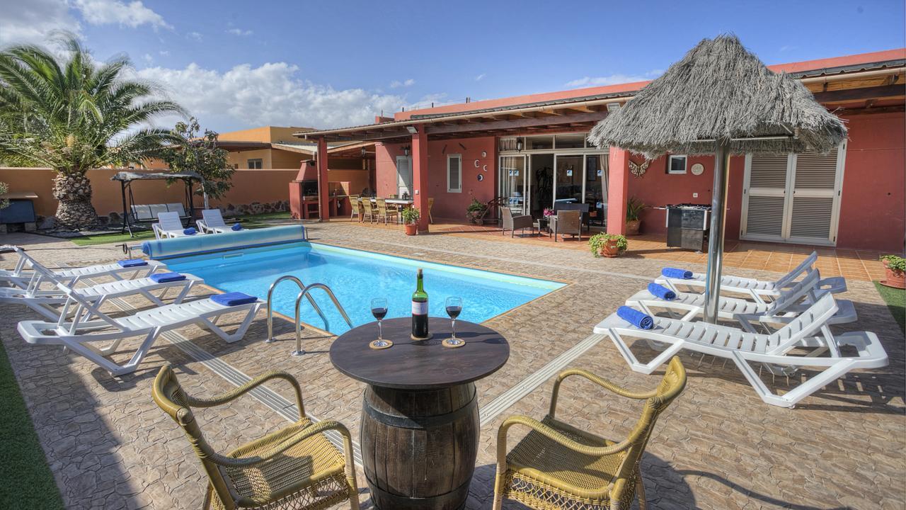 Villa Romana カレタ・デ・フステ エクステリア 写真